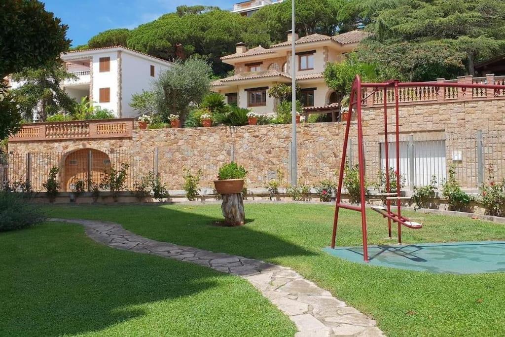 Somriu Apartament Fenals Platja Λορέτ Ντε Μαρ Εξωτερικό φωτογραφία